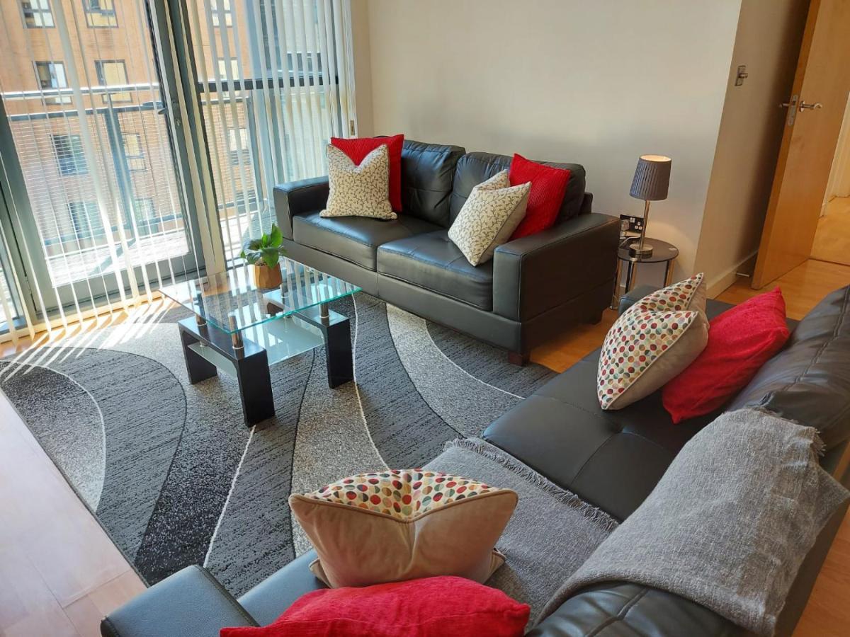 City 2 Bed, 2 Bath, Free Parking & Wifi Sheffield Exterior photo