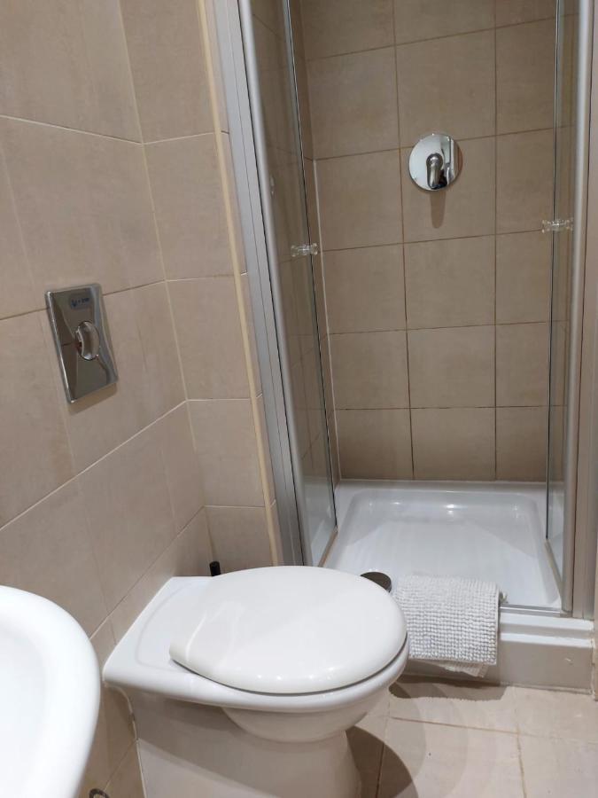 City 2 Bed, 2 Bath, Free Parking & Wifi Sheffield Exterior photo